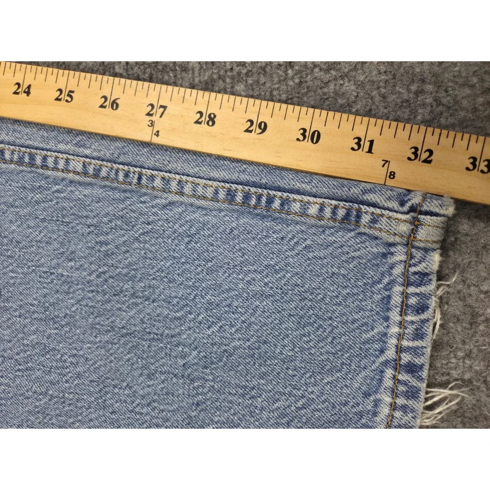 Vintage Levis 550 Relaxed Fit Jeans Mens 36x34 Blue Light Wash Denim USA Made